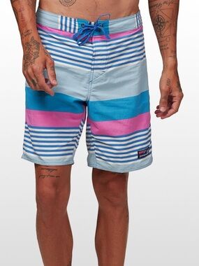 Patagonia Wavefarel Board size 30 Mens Shorts